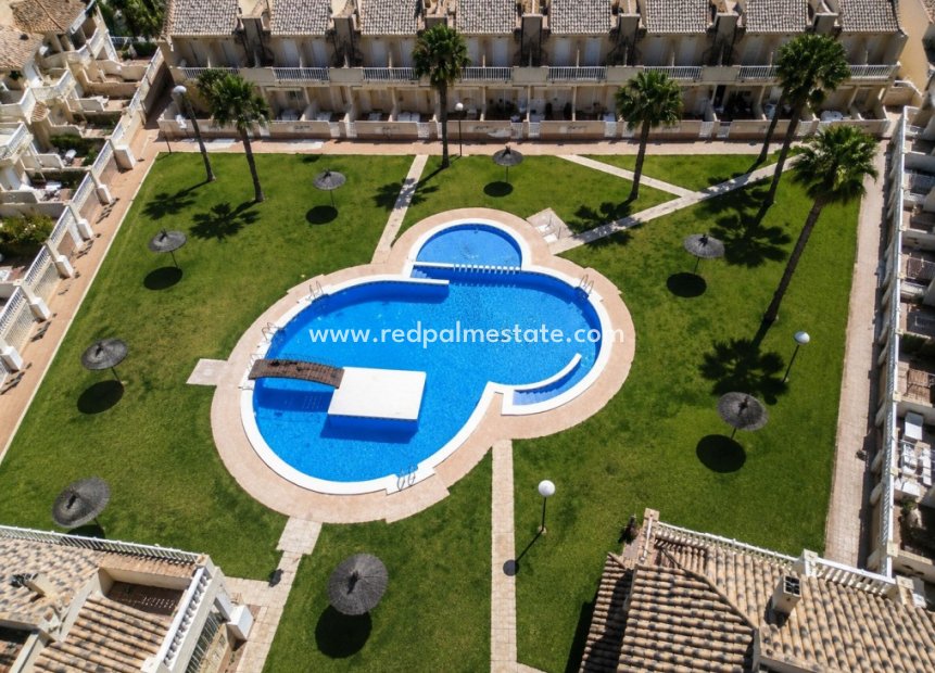 Resale - Town House -
Orihuela Costa - Lomas de Cabo Roig
