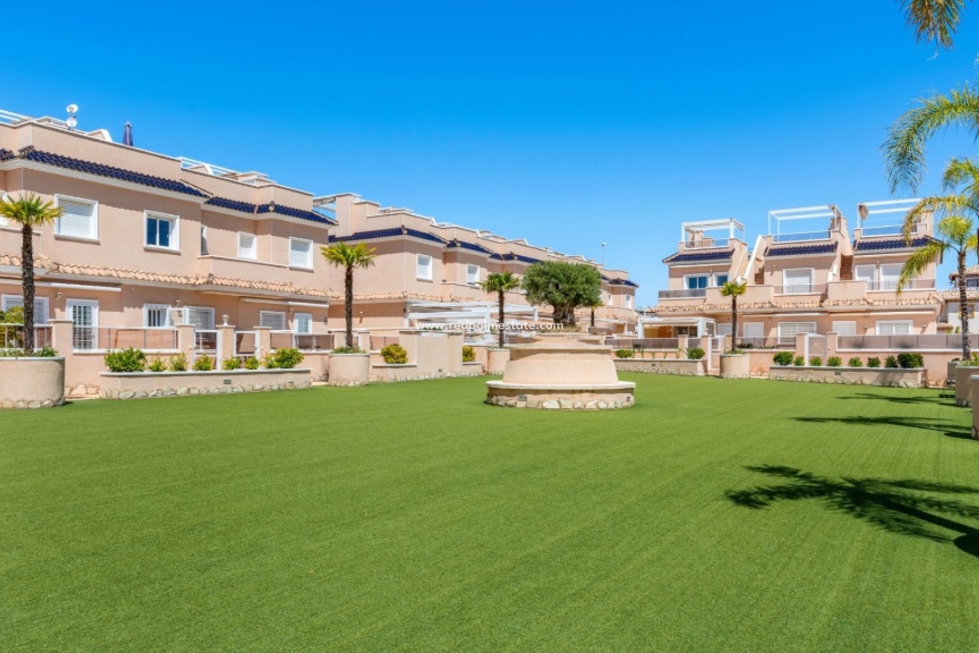 Resale - Town House -
Orihuela Costa - Lomas de Cabo Roig