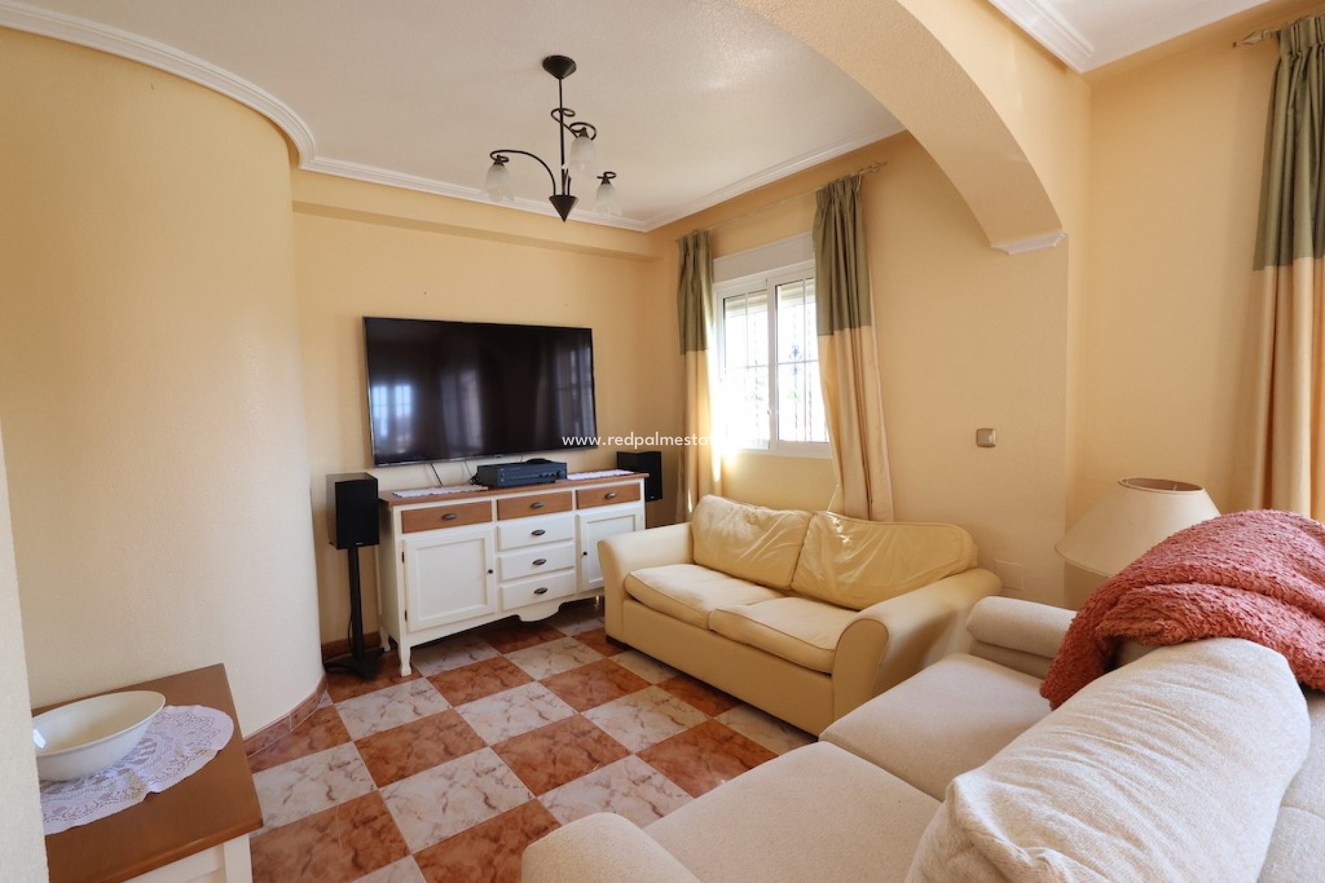 Resale - Town House -
Orihuela Costa - Lomas de Cabo Roig