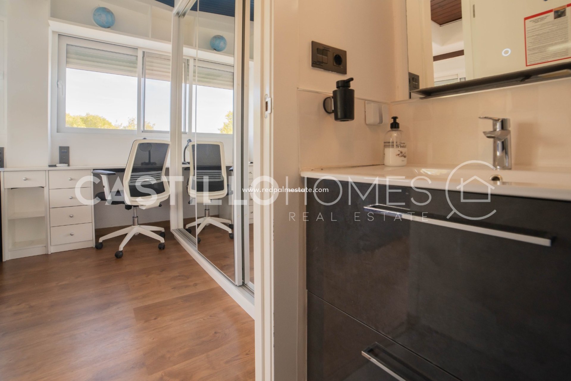 Resale - Town House -
Orihuela Costa - Lomas de Cabo Roig