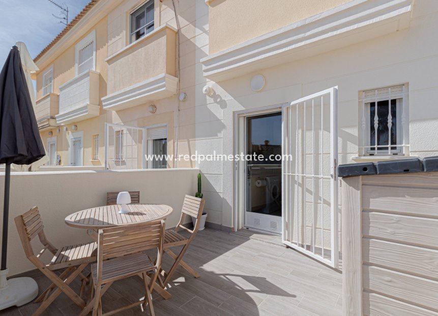 Resale - Town House -
Orihuela Costa - Lomas de Cabo Roig