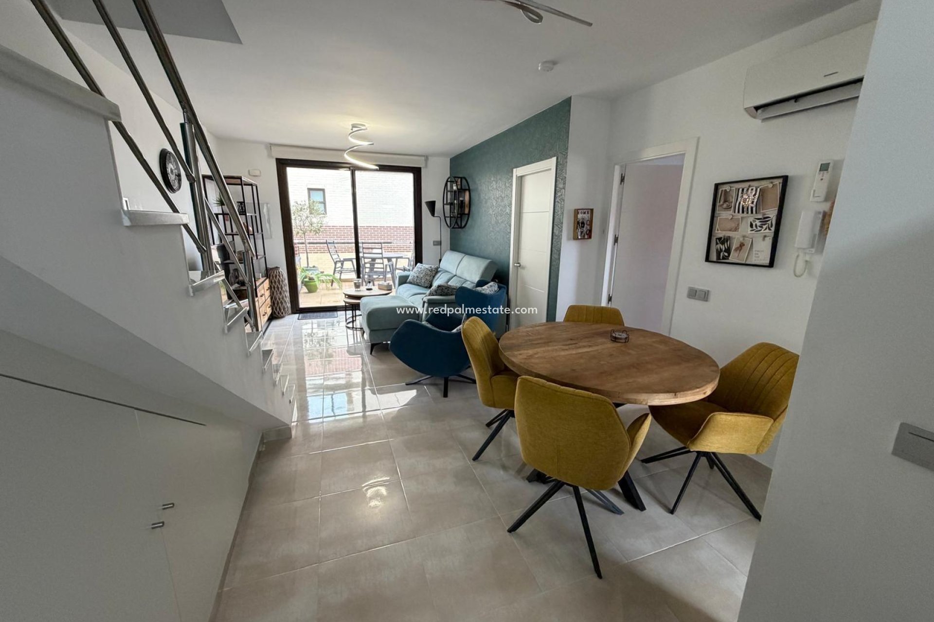 Resale - Town House -
Orihuela Costa - Lomas de Cabo Roig