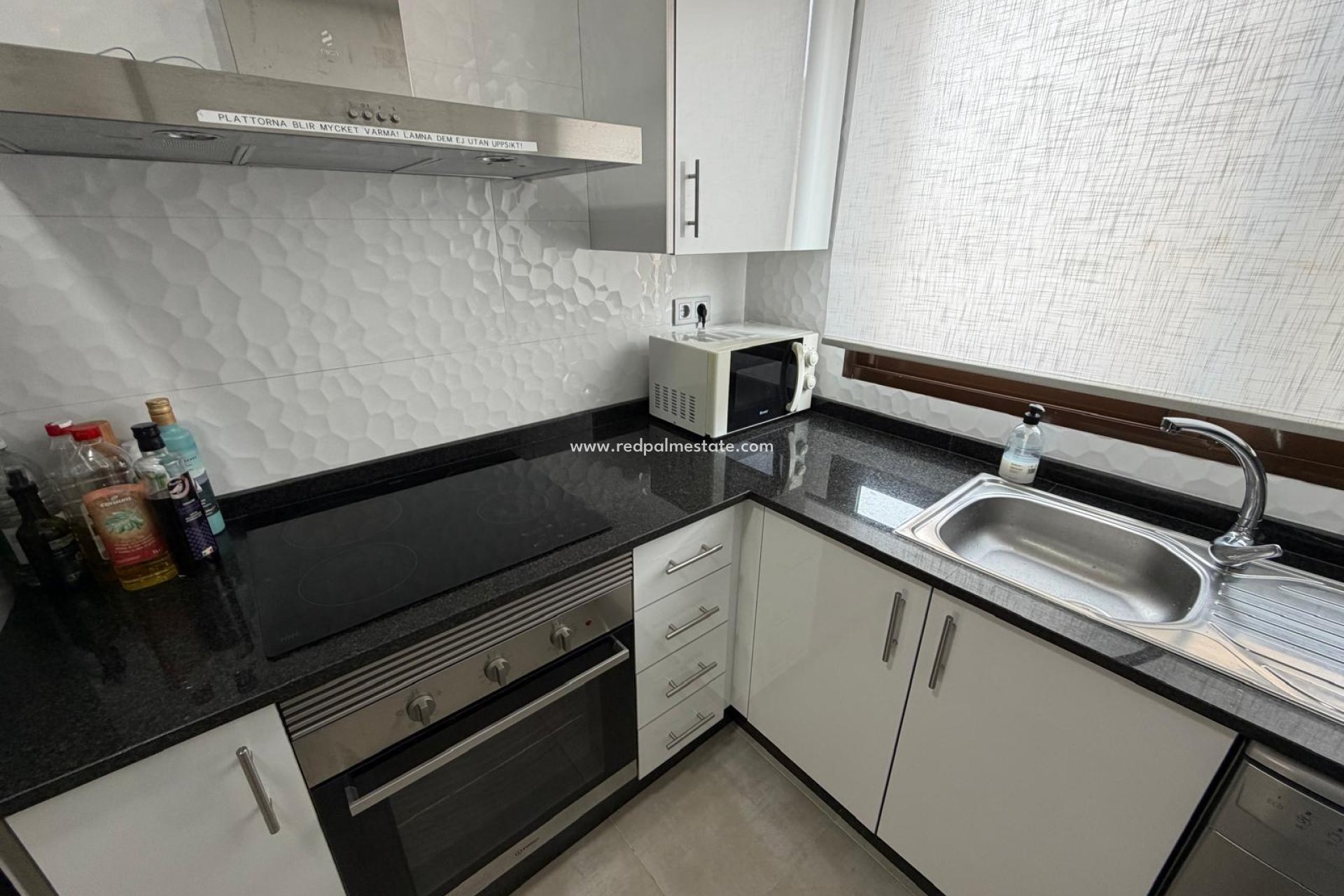 Resale - Town House -
Orihuela Costa - Lomas de Cabo Roig