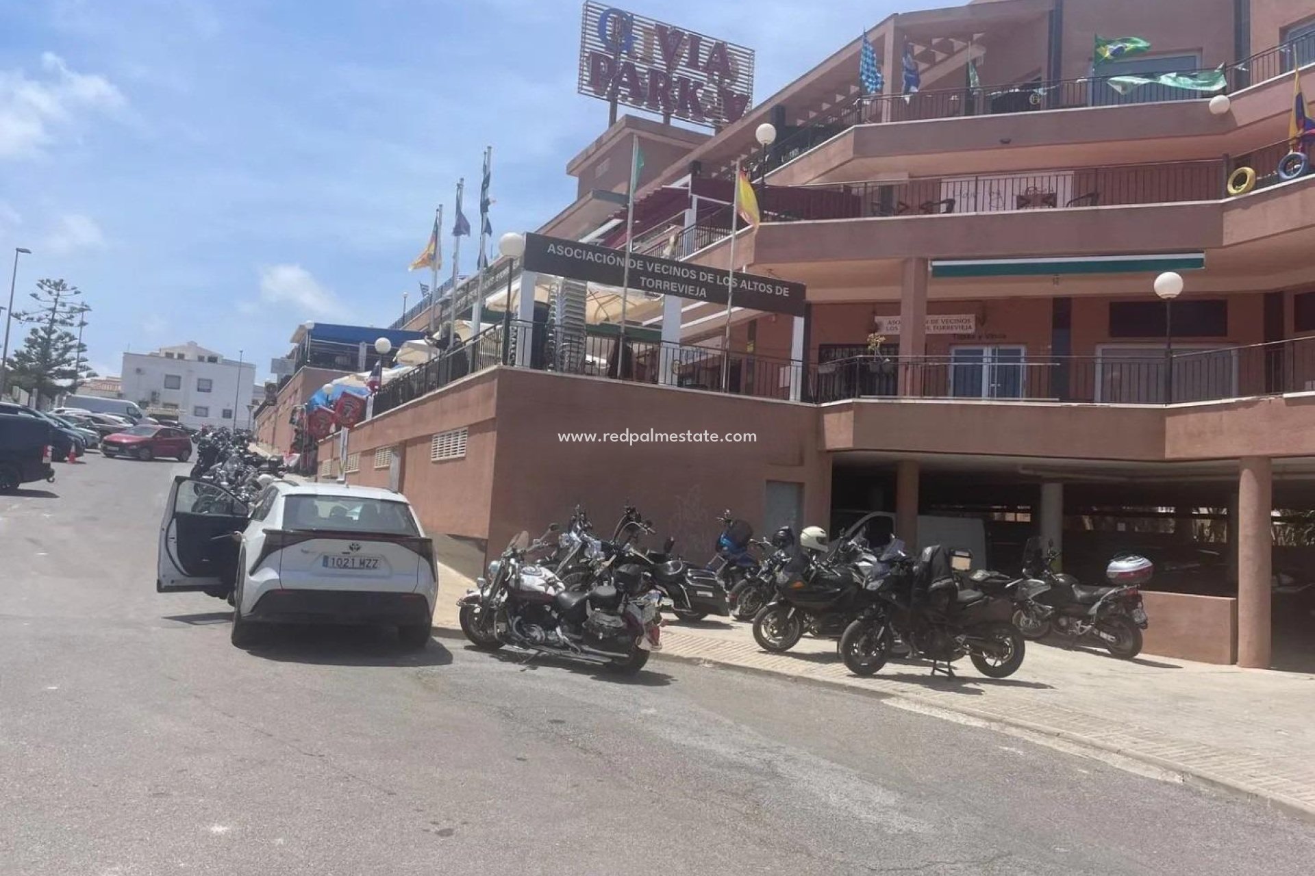 Resale - Town House -
Orihuela Costa - Los Almendros-la Florida