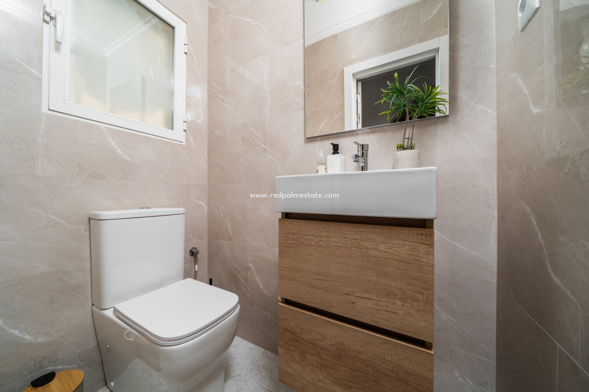 Resale - Town House -
Orihuela Costa - Los Almendros - La Florida