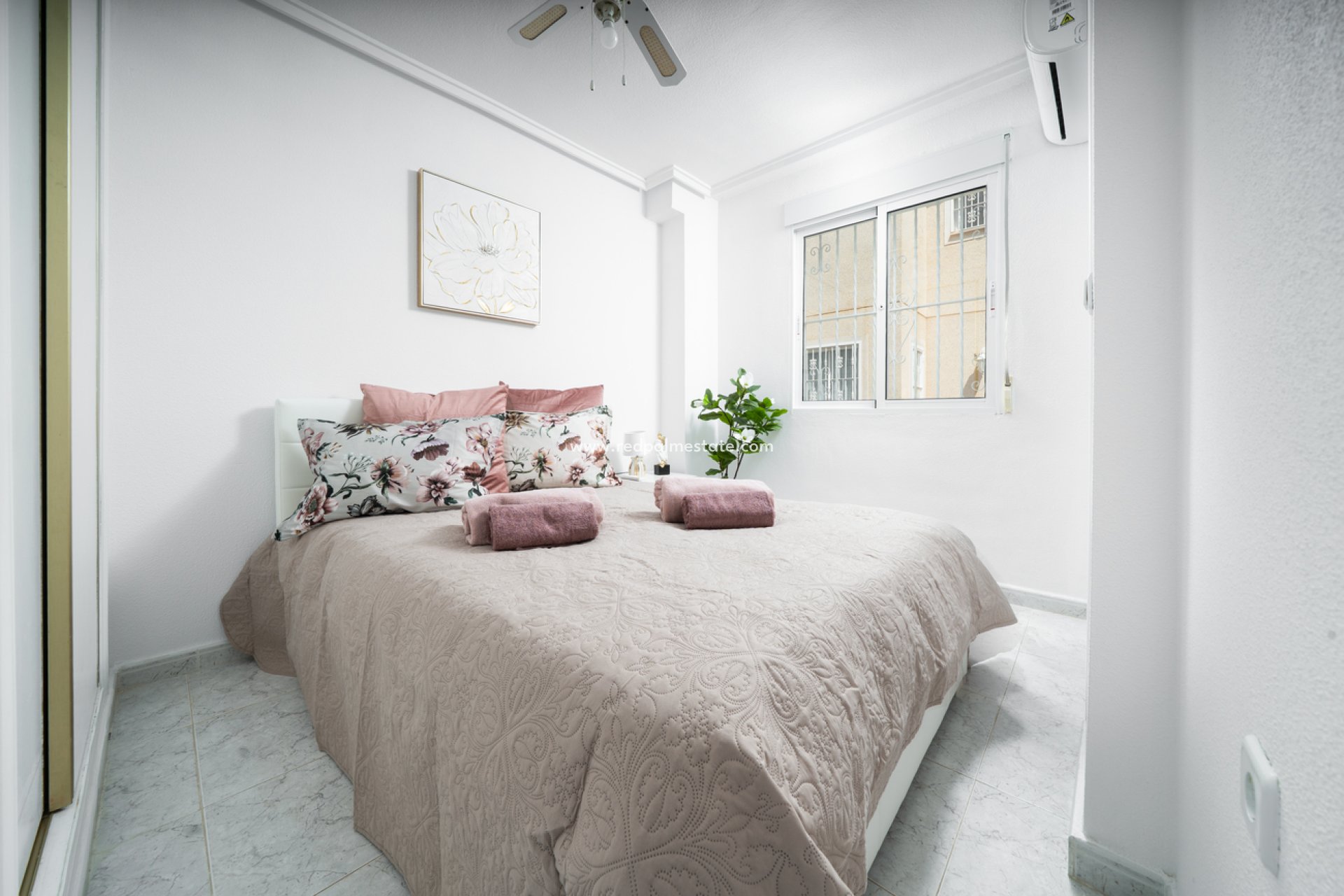 Resale - Town House -
Orihuela Costa - Los Almendros - La Florida