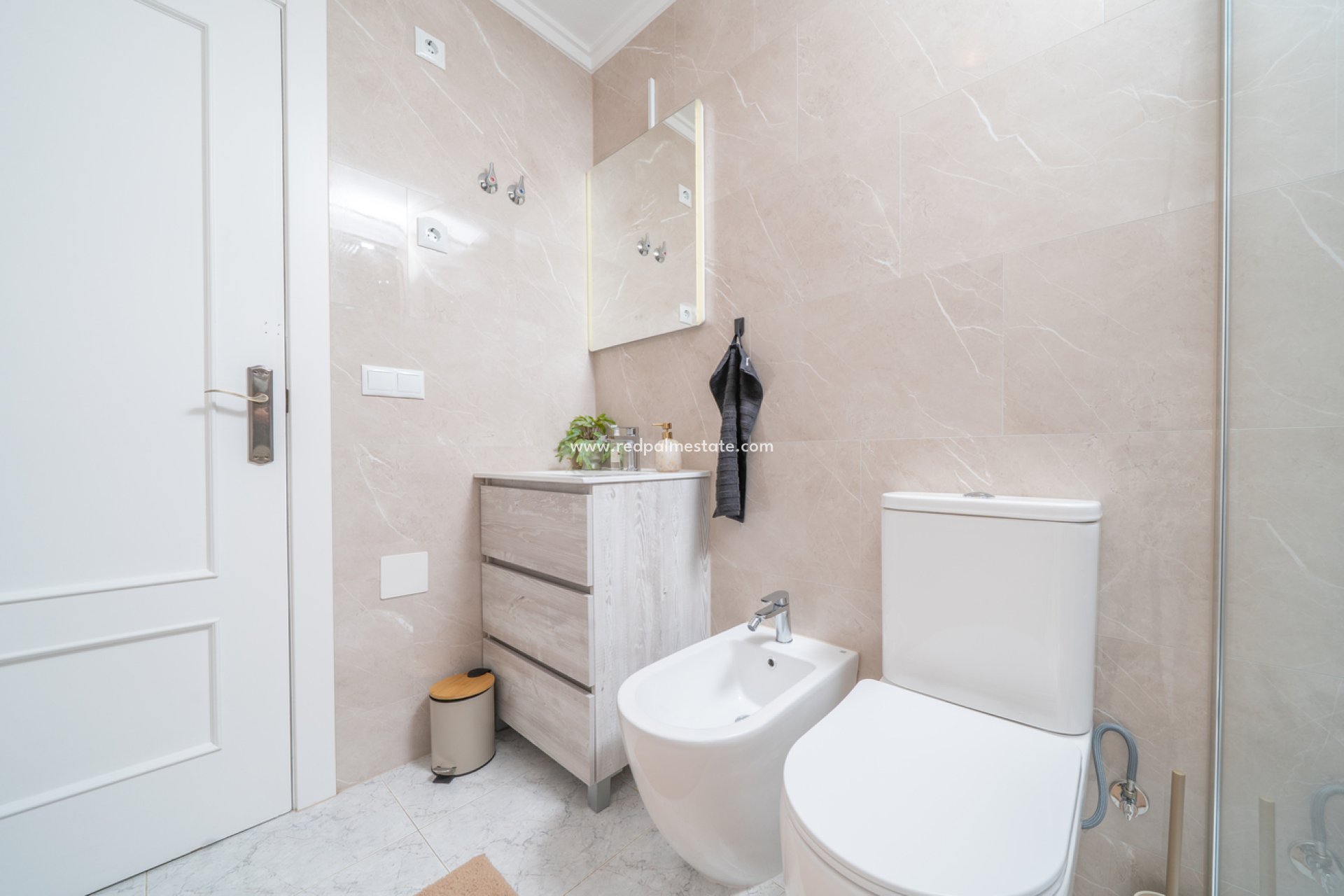 Resale - Town House -
Orihuela Costa - Los Almendros - La Florida