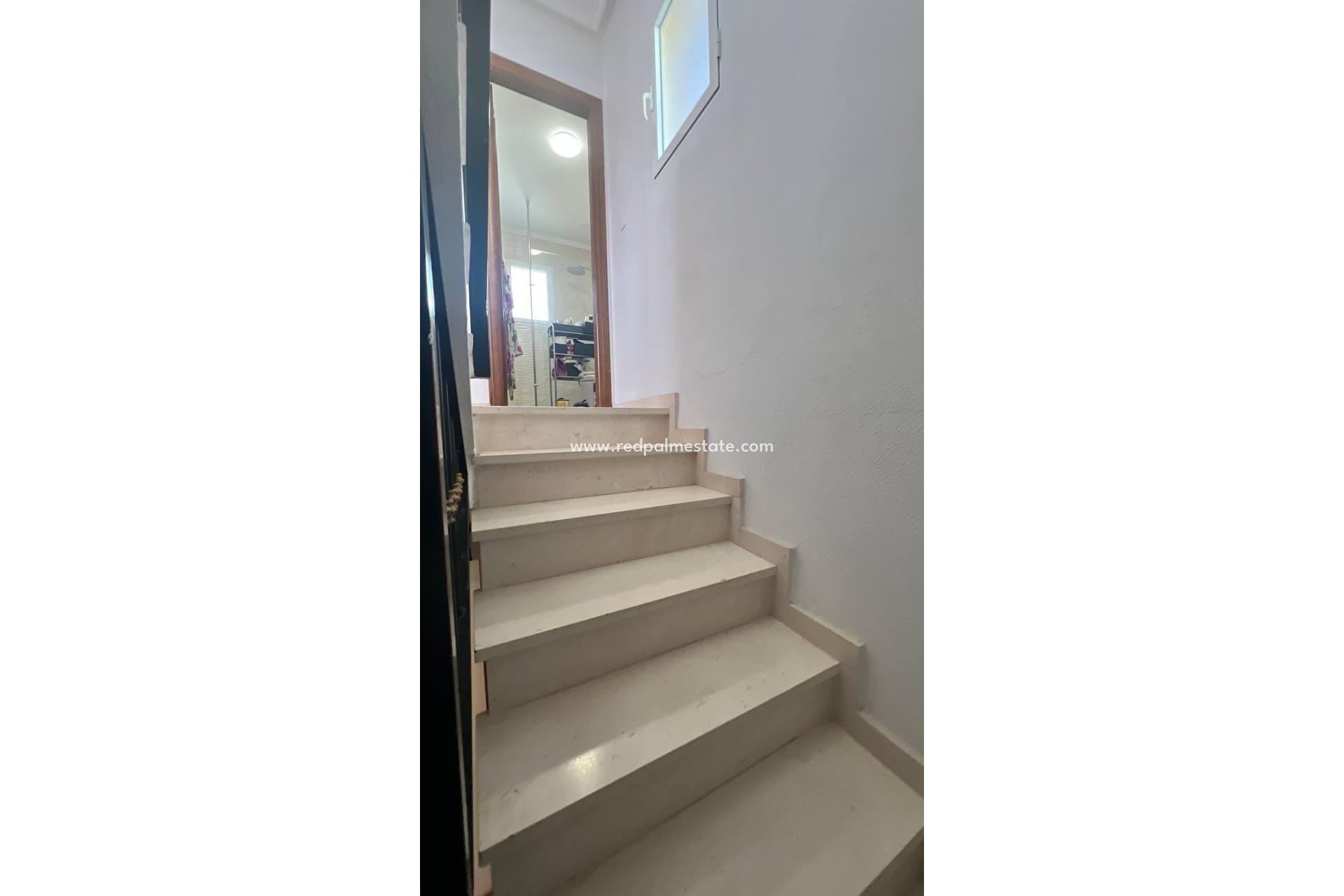 Resale - Town House -
Orihuela Costa - Los Almendros-la Florida