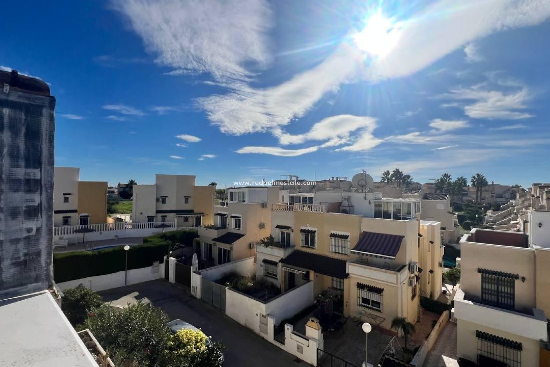 Resale - Town House -
Orihuela Costa - Los Almendros-la Florida