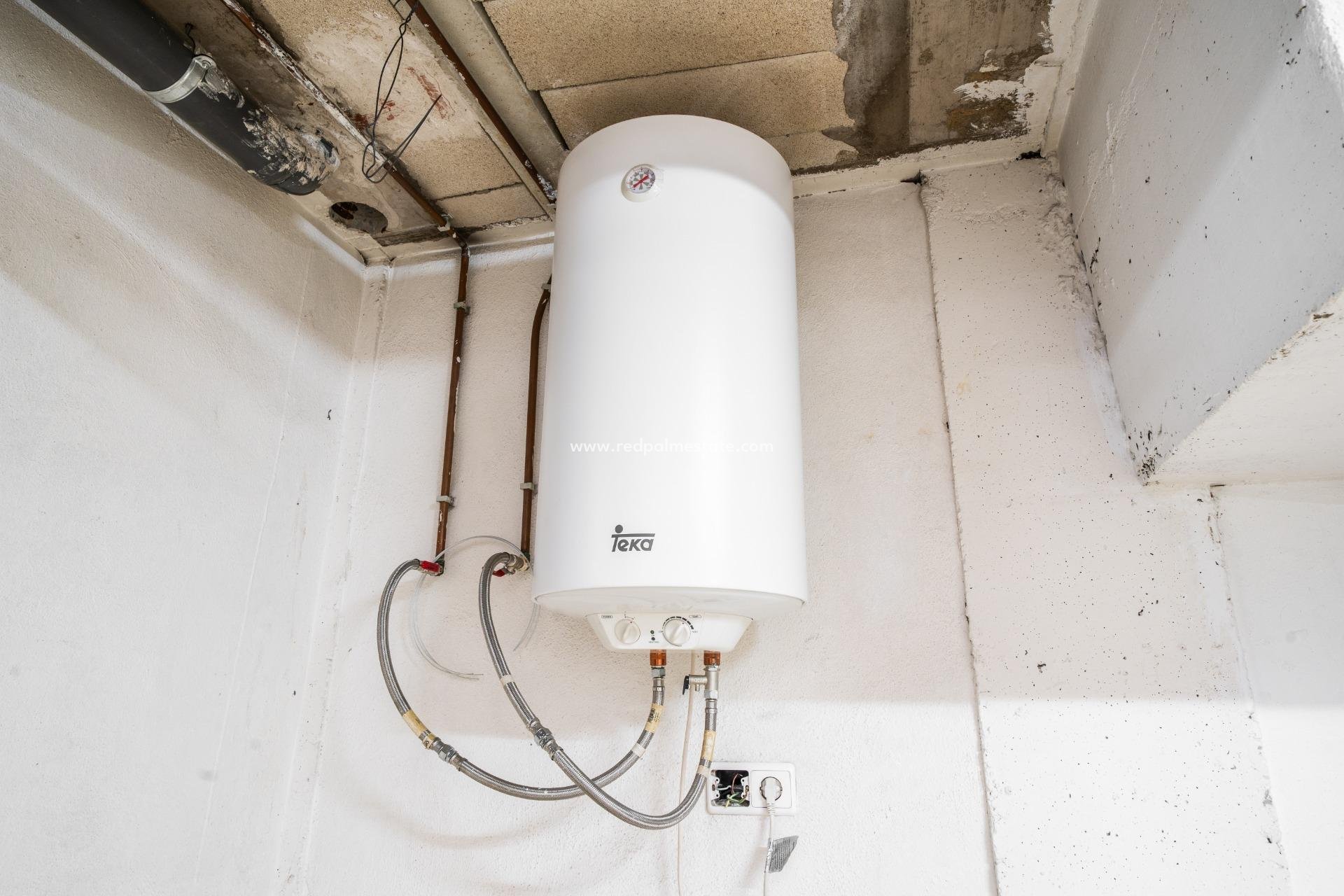 Resale - Town House -
Orihuela Costa - Los Almendros-la Florida