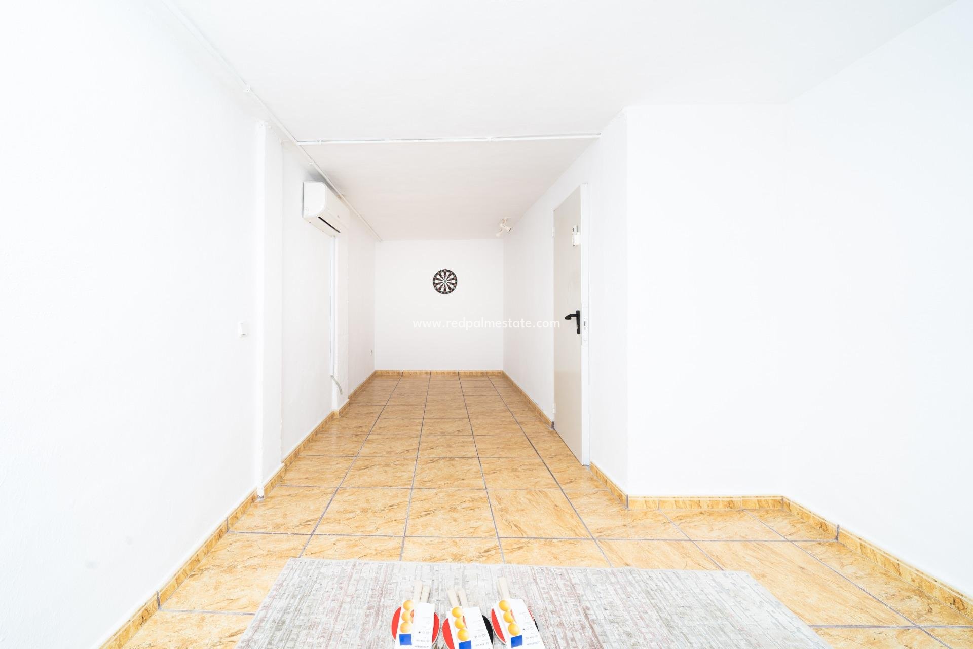 Resale - Town House -
Orihuela Costa - Los Almendros-la Florida