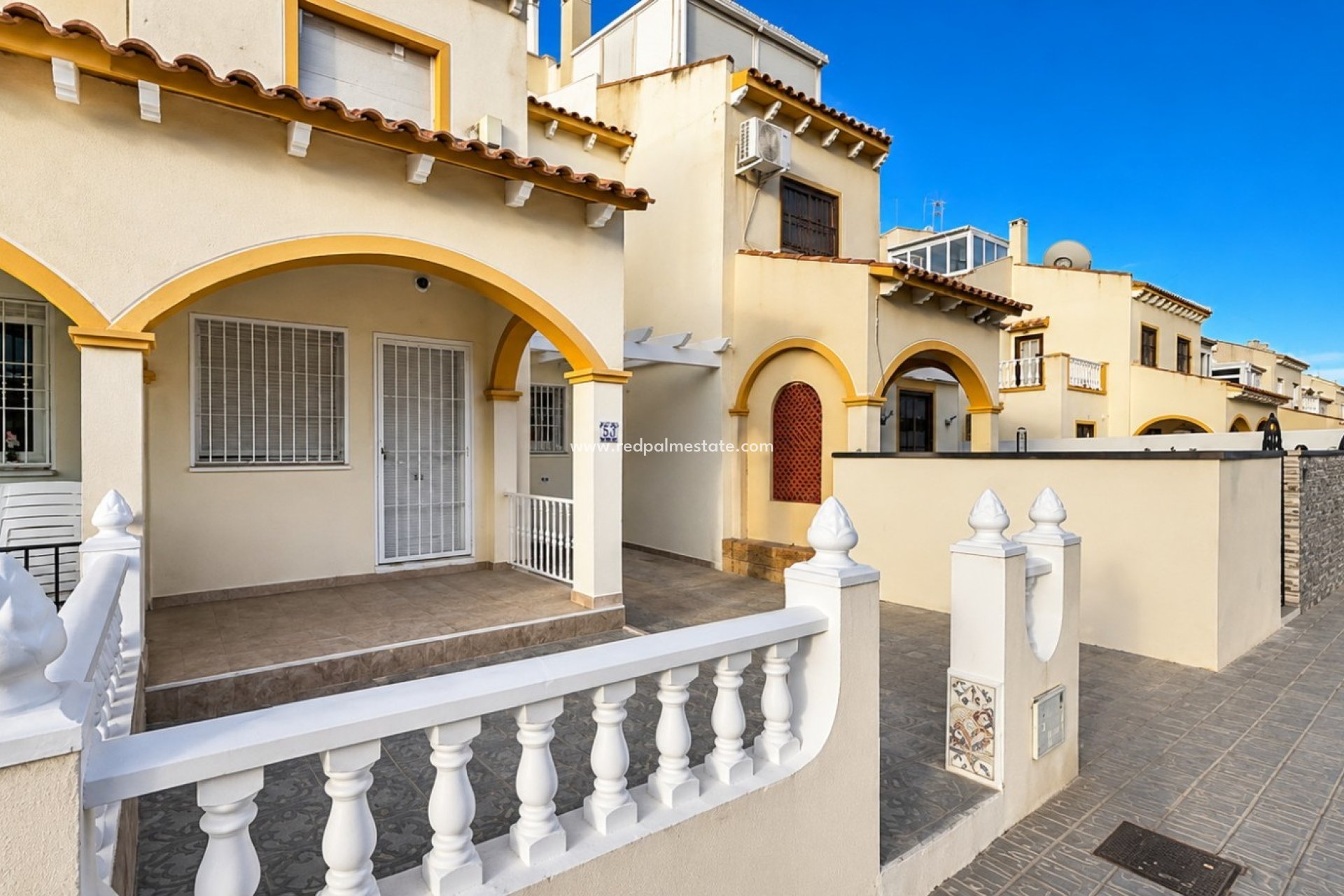 Resale - Town House -
Orihuela Costa - Los Almendros