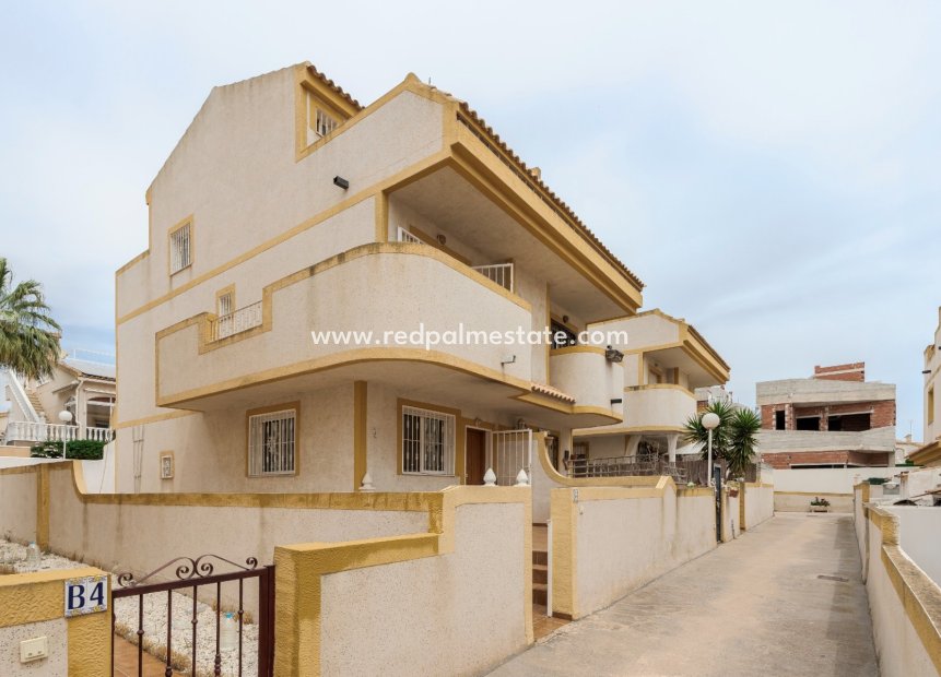 Resale - Town House -
Orihuela Costa - Los Altos