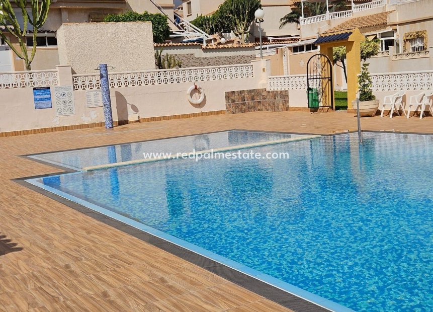 Resale - Town House -
Orihuela Costa - Los balcones