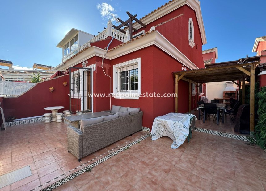 Resale - Town House -
Orihuela Costa - Los Dolses