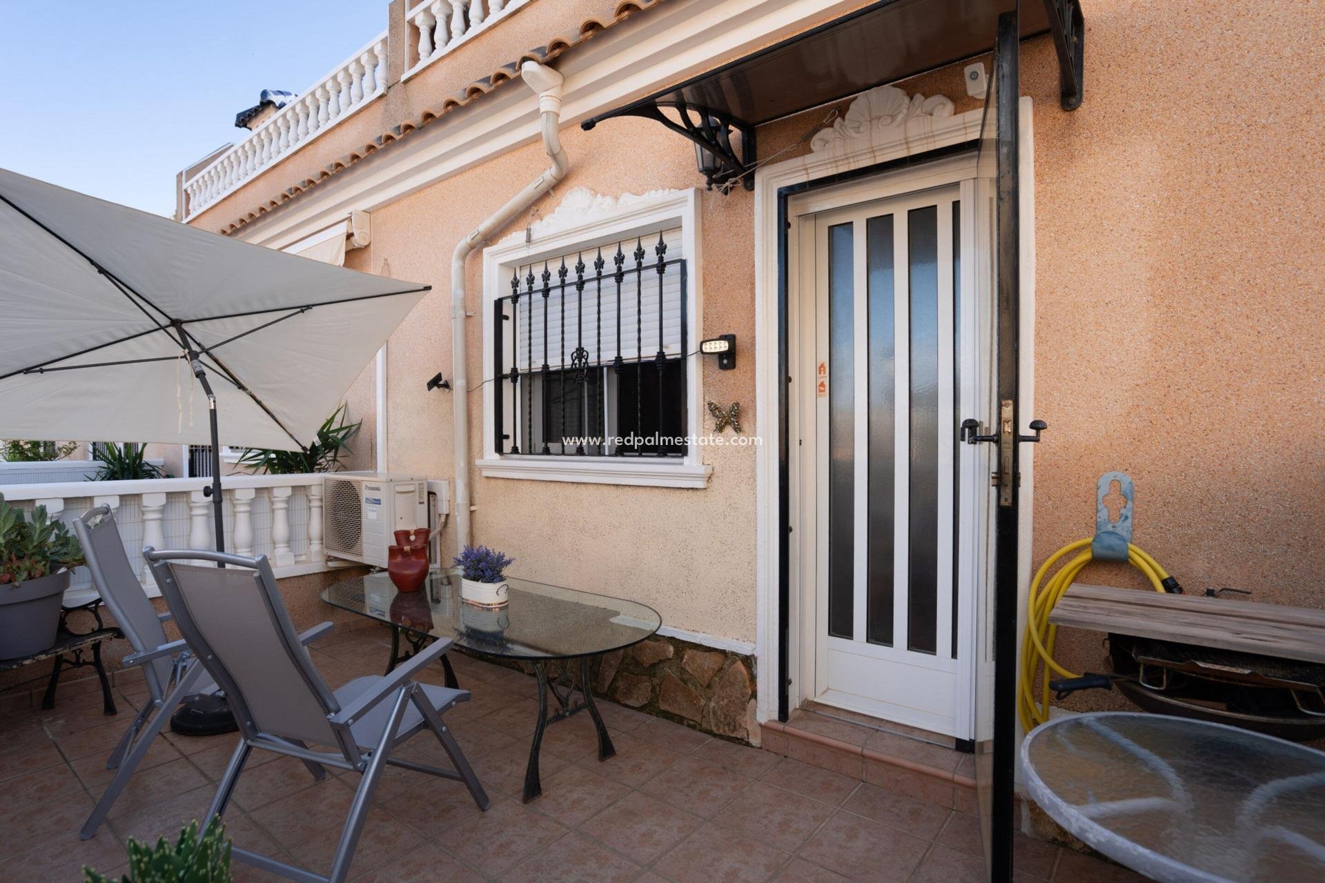 Resale - Town House -
Orihuela Costa - Los Dolses