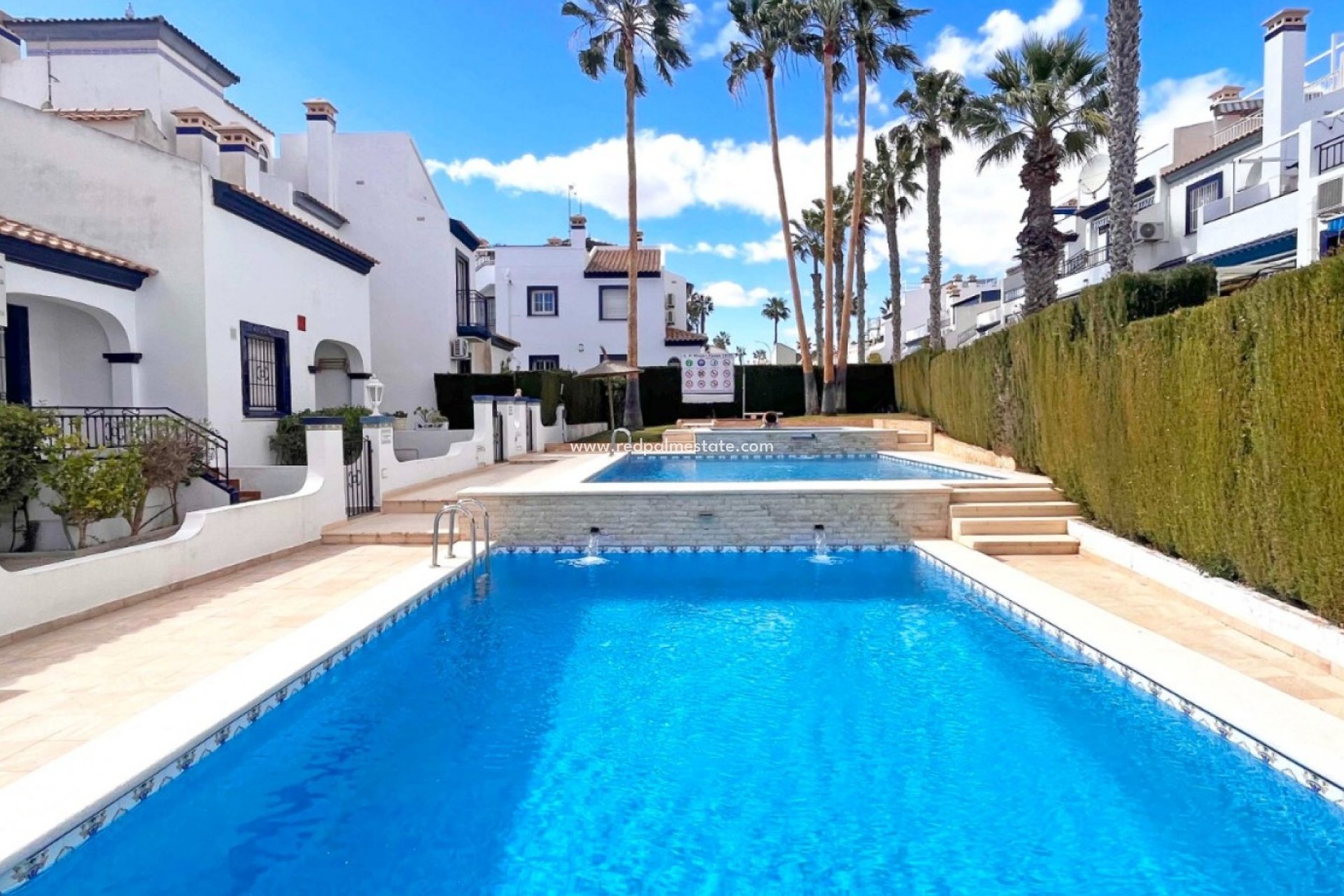 Resale - Town House -
Orihuela Costa - Los Dolses