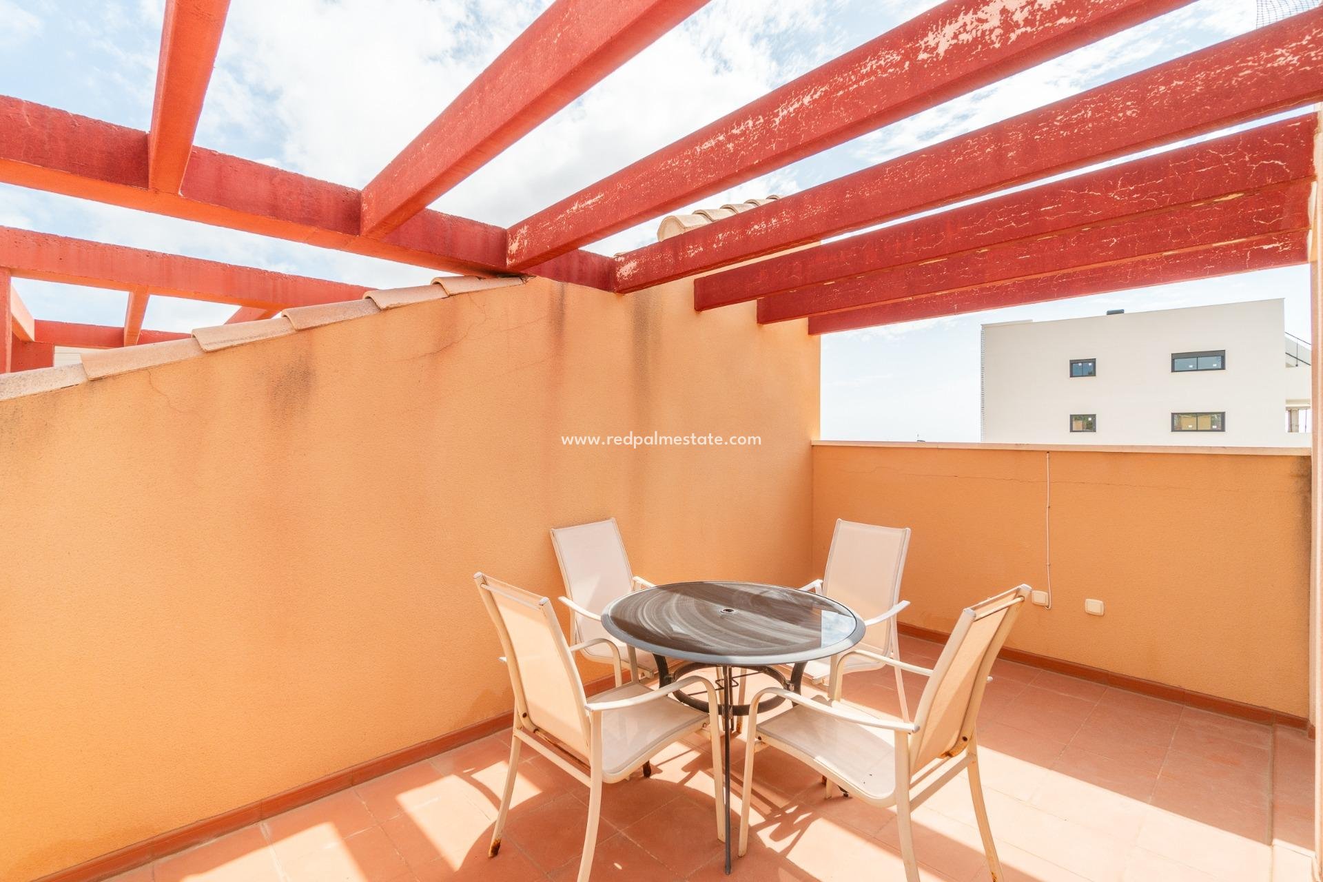 Resale - Town House -
Orihuela Costa - Los Dolses