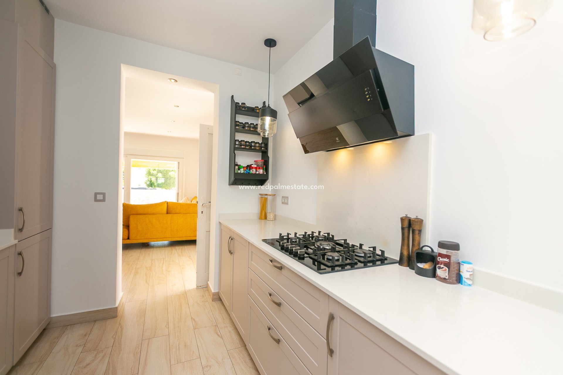 Resale - Town House -
Orihuela Costa - Los Dolses