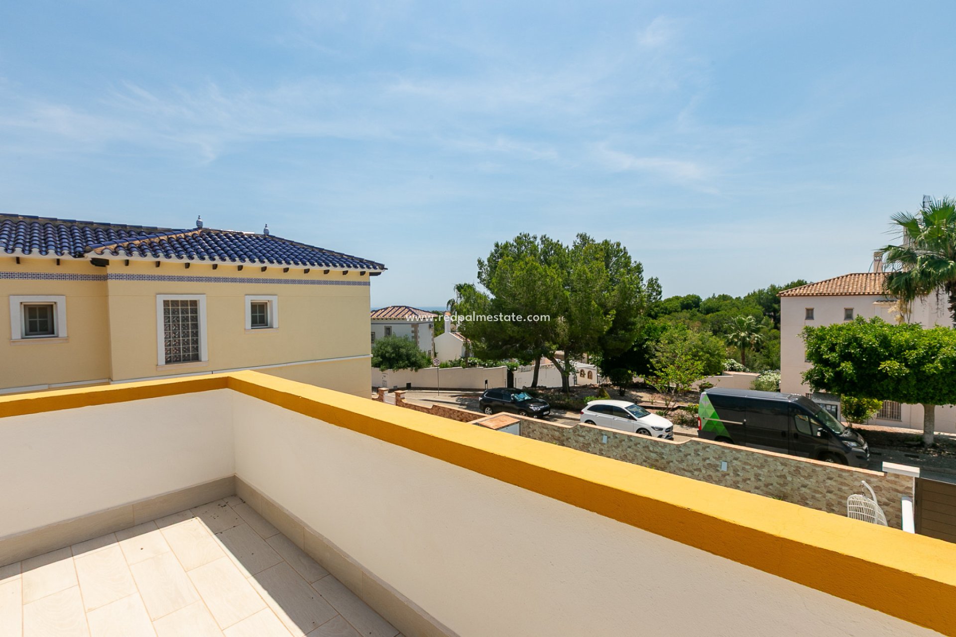 Resale - Town House -
Orihuela Costa - Los Dolses