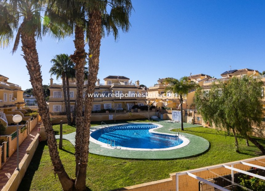 Resale - Town House -
Orihuela Costa - Mariblanca