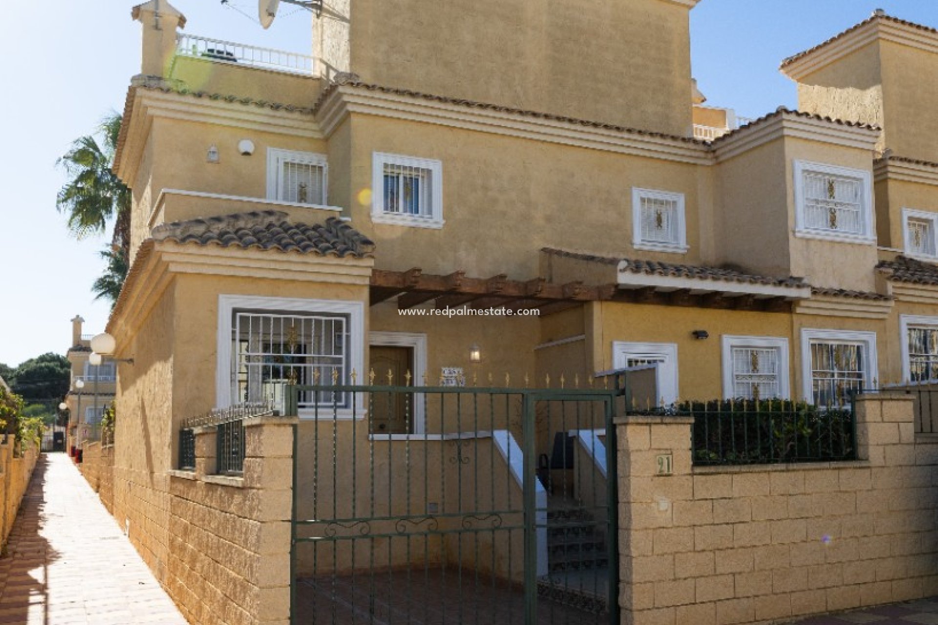 Resale - Town House -
Orihuela Costa - Mariblanca