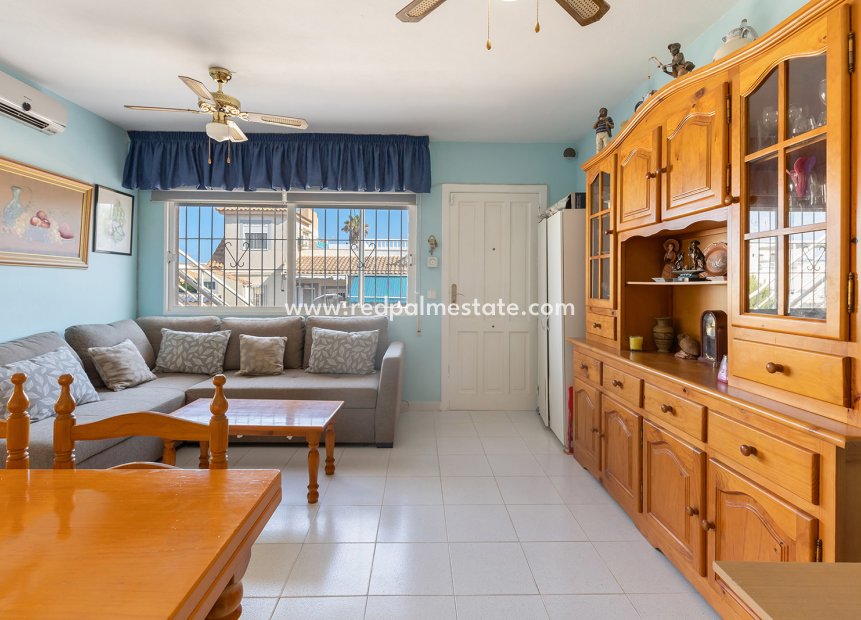 Resale - Town House -
Orihuela Costa - Orihuela