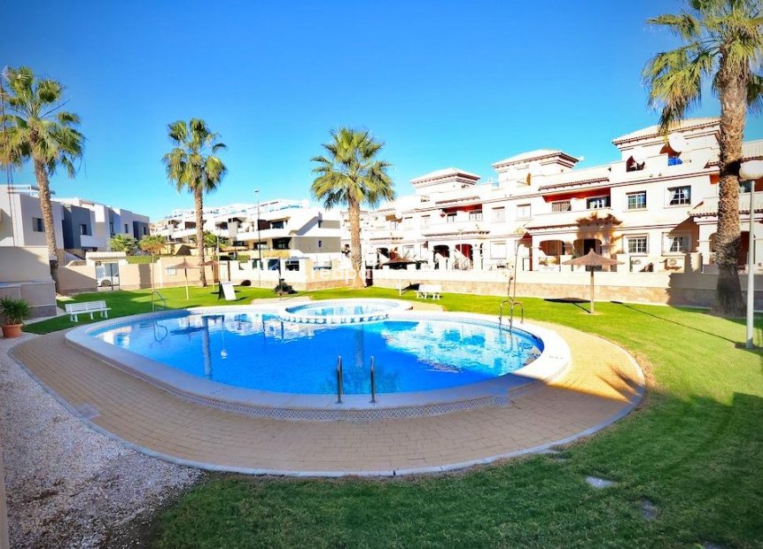 Resale - Town House -
Orihuela Costa - PAU 26