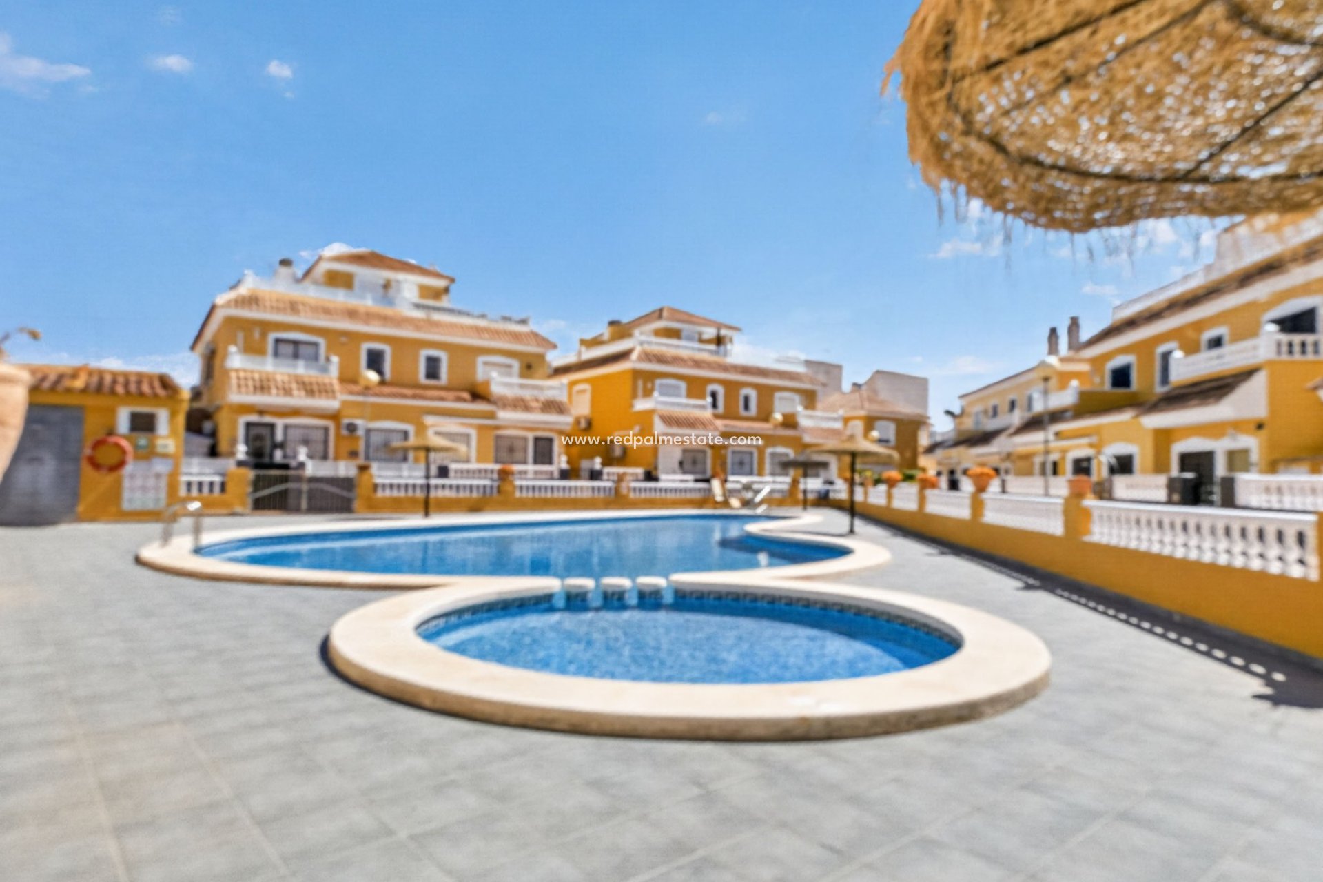 Resale - Town House -
Orihuela Costa - Playa Flamenca