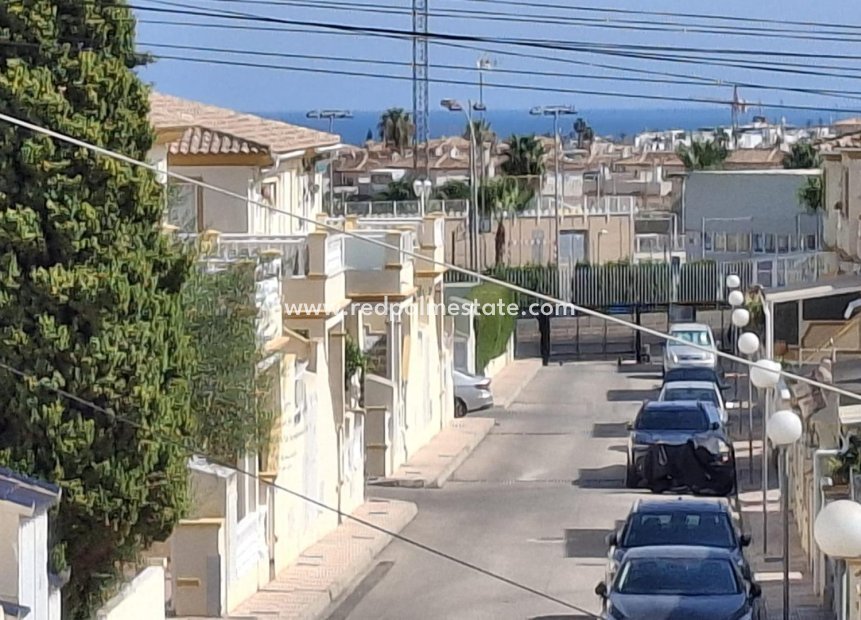 Resale - Town House -
Orihuela Costa - Playa Flamenca