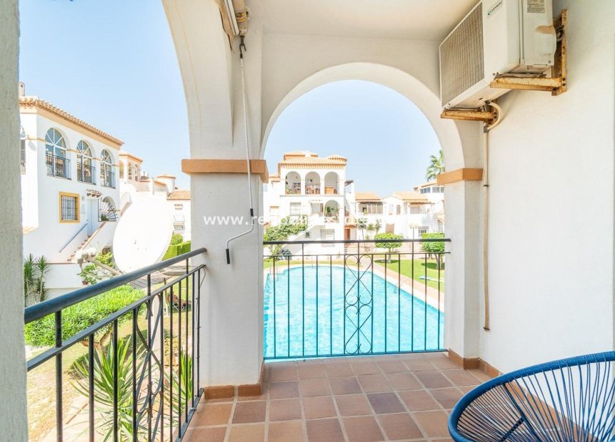 Resale - Town House -
Orihuela Costa - Playa Flamenca