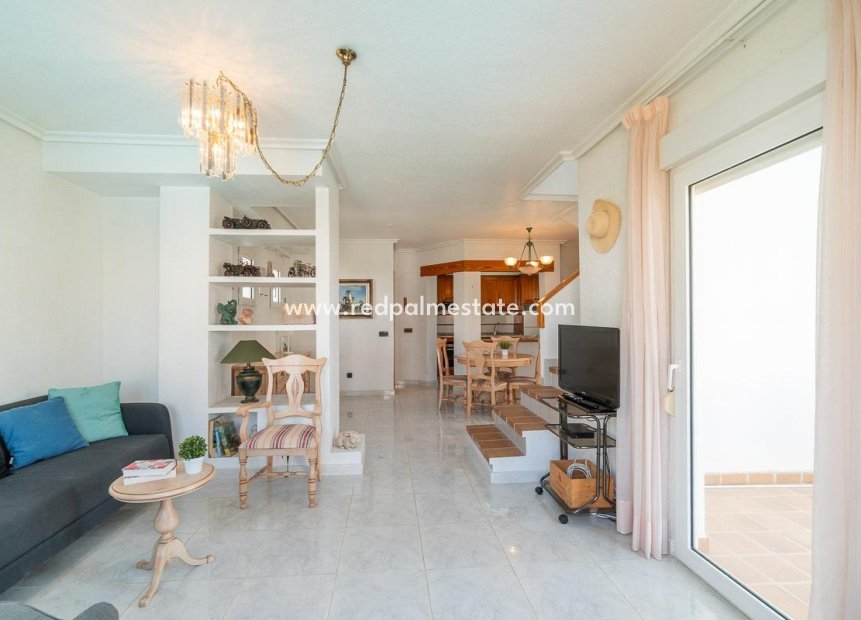 Resale - Town House -
Orihuela Costa - Playa Flamenca