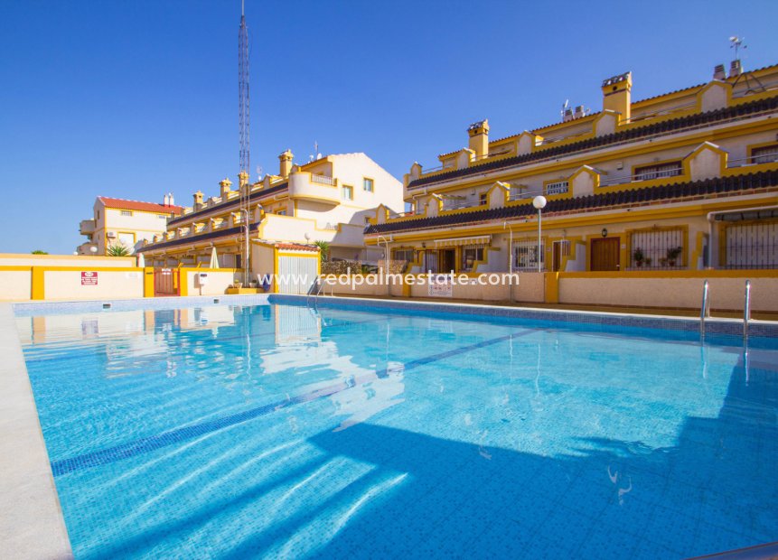 Resale - Town House -
Orihuela Costa - Playa Flamenca