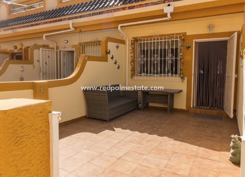 Resale - Town House -
Orihuela Costa - Playa Flamenca