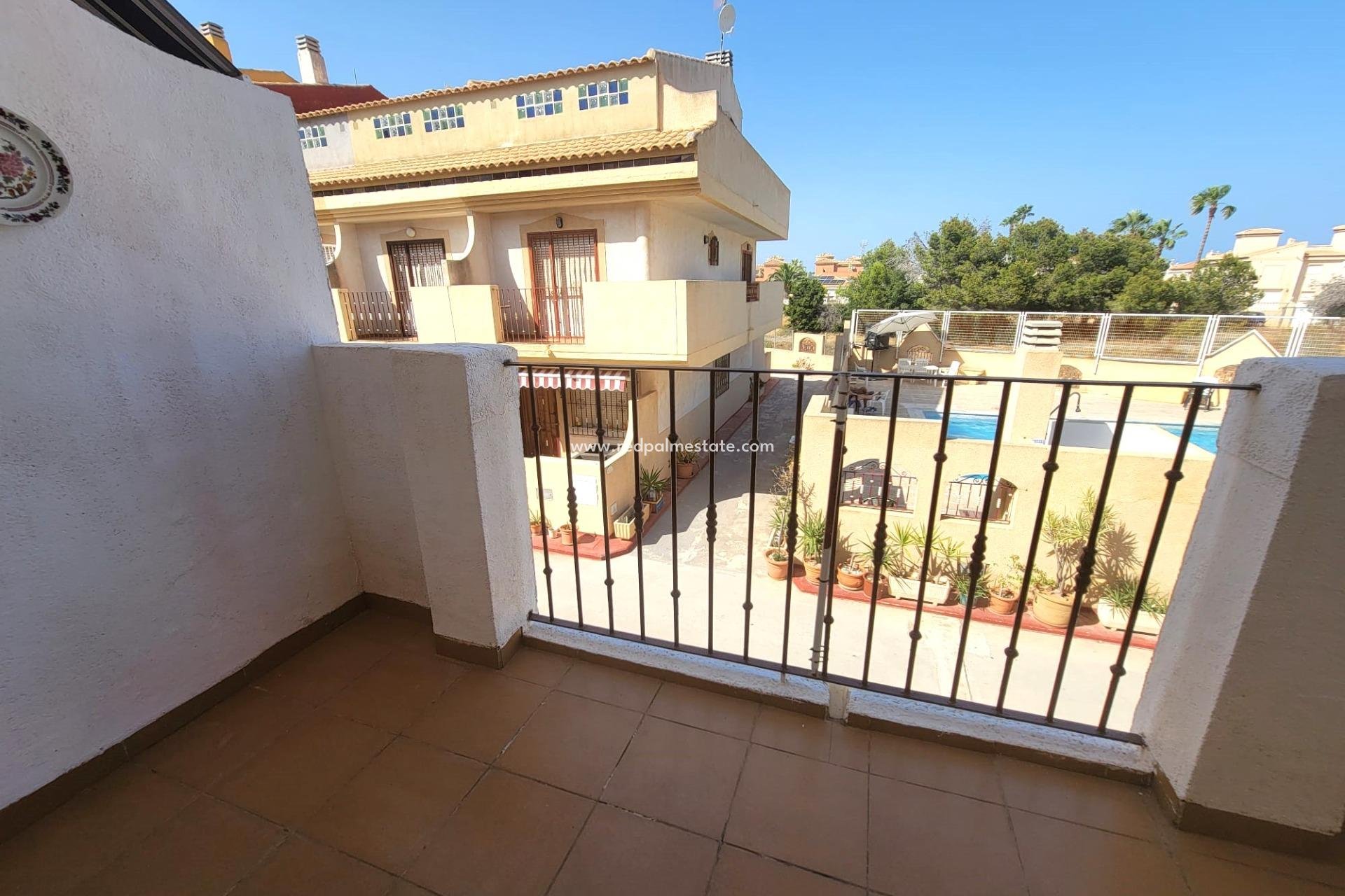 Resale - Town House -
Orihuela Costa - Playa Flamenca