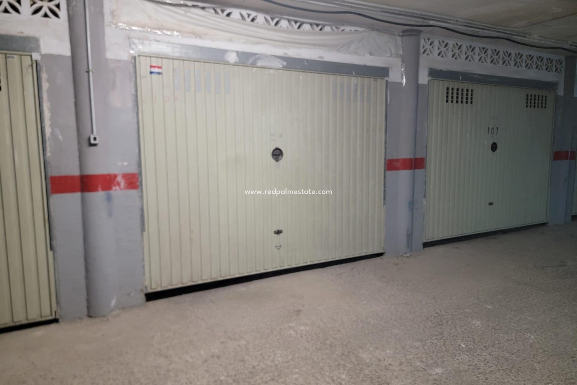 Resale - Town House -
Orihuela Costa - Playa Flamenca