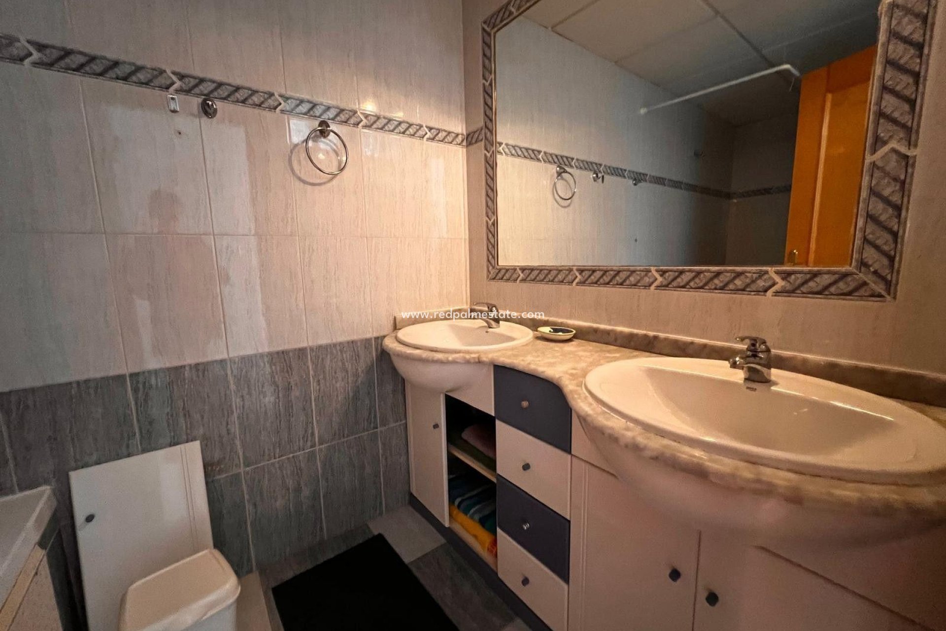 Resale - Town House -
Orihuela Costa - Playa Flamenca