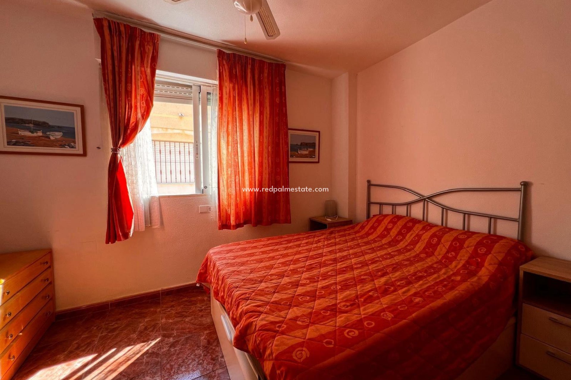 Resale - Town House -
Orihuela Costa - Playa Flamenca