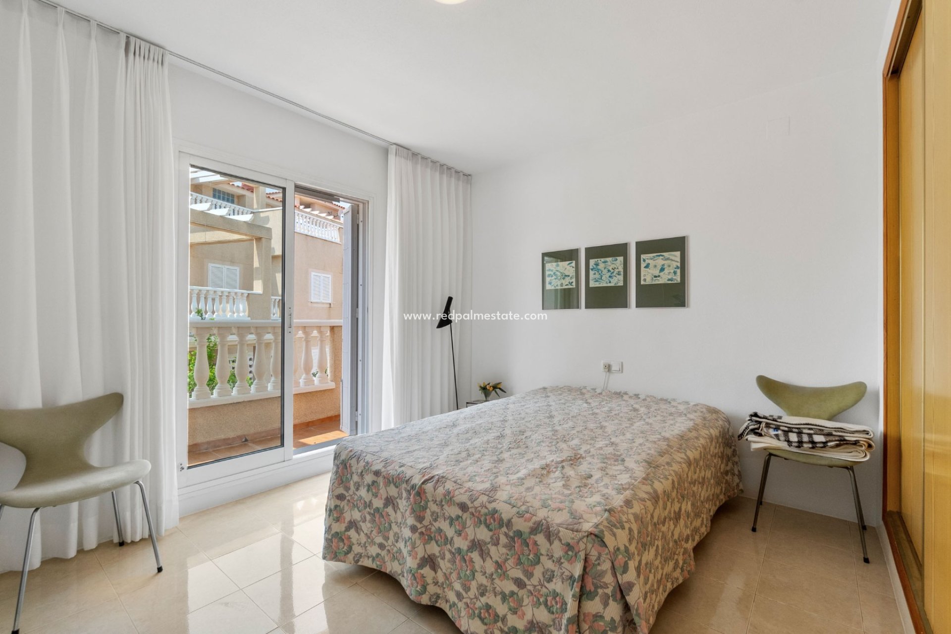 Resale - Town House -
Orihuela Costa - Playa Flamenca
