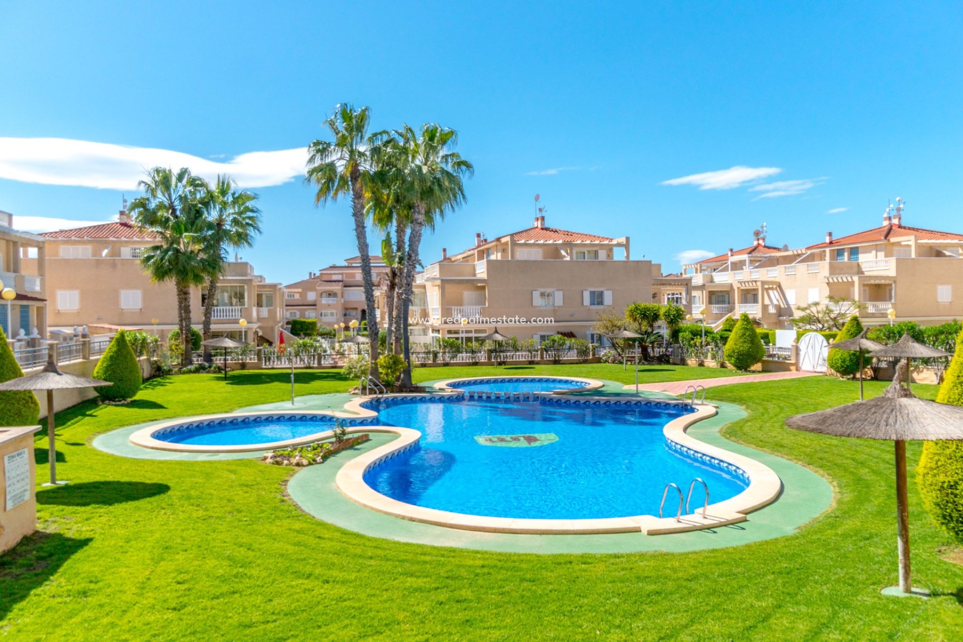 Resale - Town House -
Orihuela Costa - Playa Flamenca