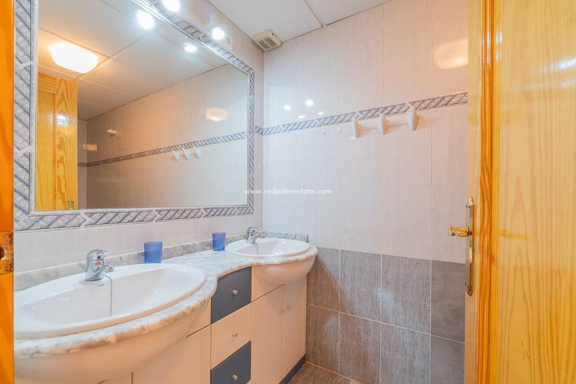 Resale - Town House -
Orihuela Costa - Playa Flamenca