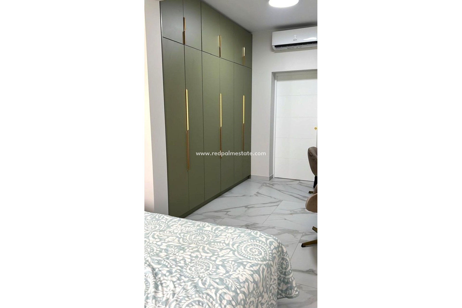 Resale - Town House -
Orihuela Costa - Playa Flamenca