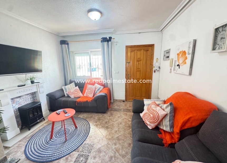 Resale - Town House -
Orihuela Costa - Playa Flamenca