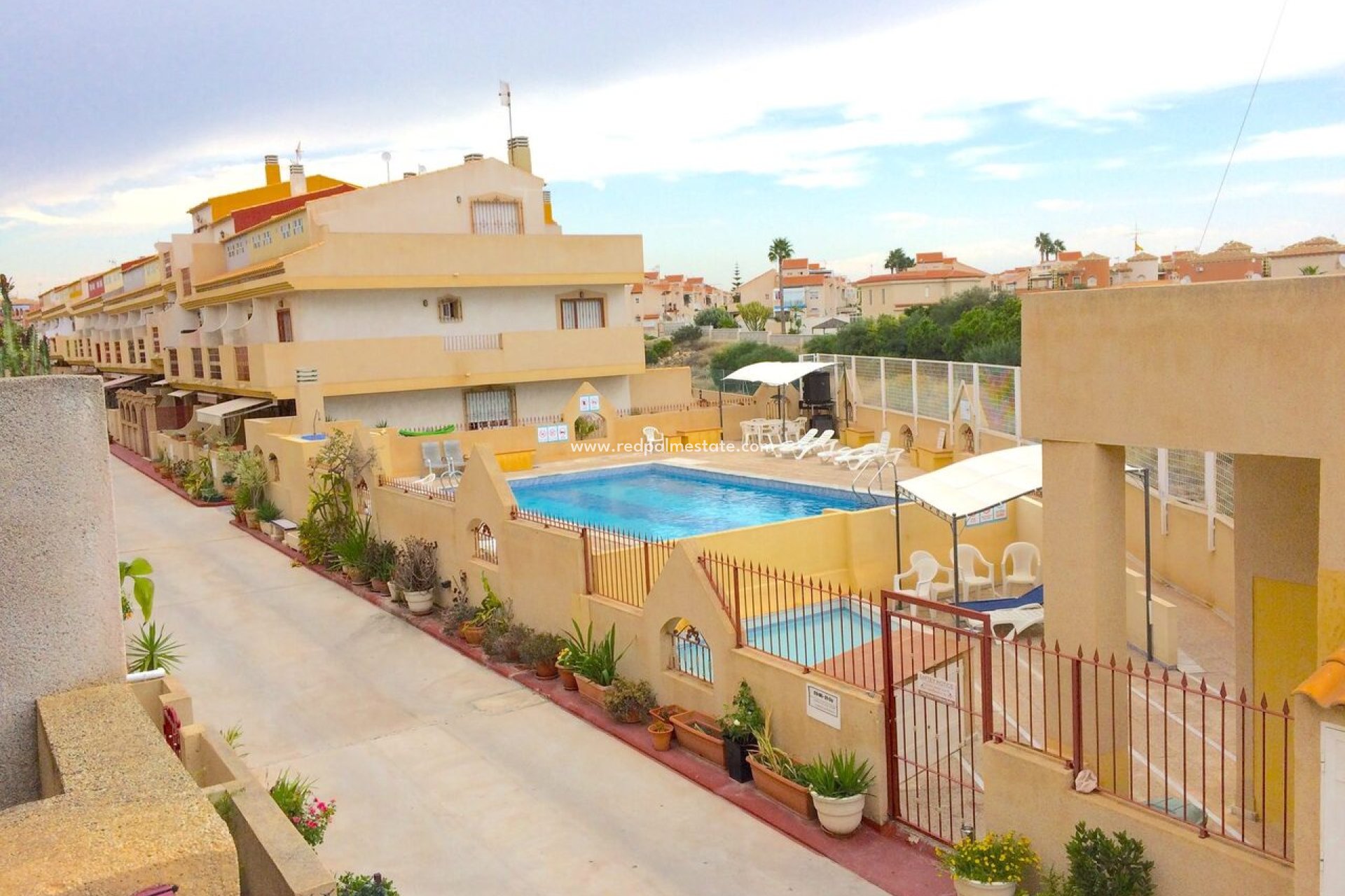 Resale - Town House -
Orihuela Costa - Playa Flamenca