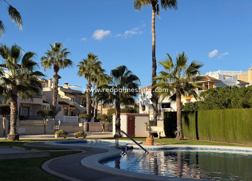 Resale - Town House -
Orihuela Costa - Playa Flamenca