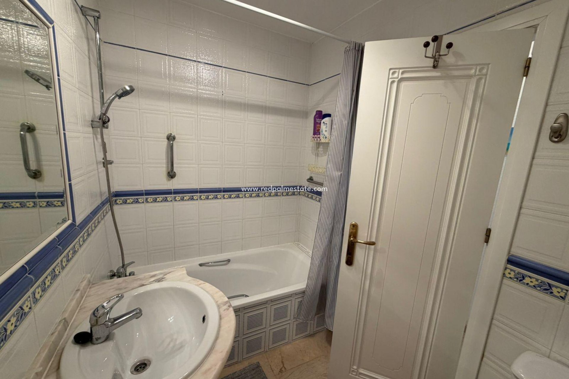 Resale - Town House -
Orihuela Costa - Playa Flamenca