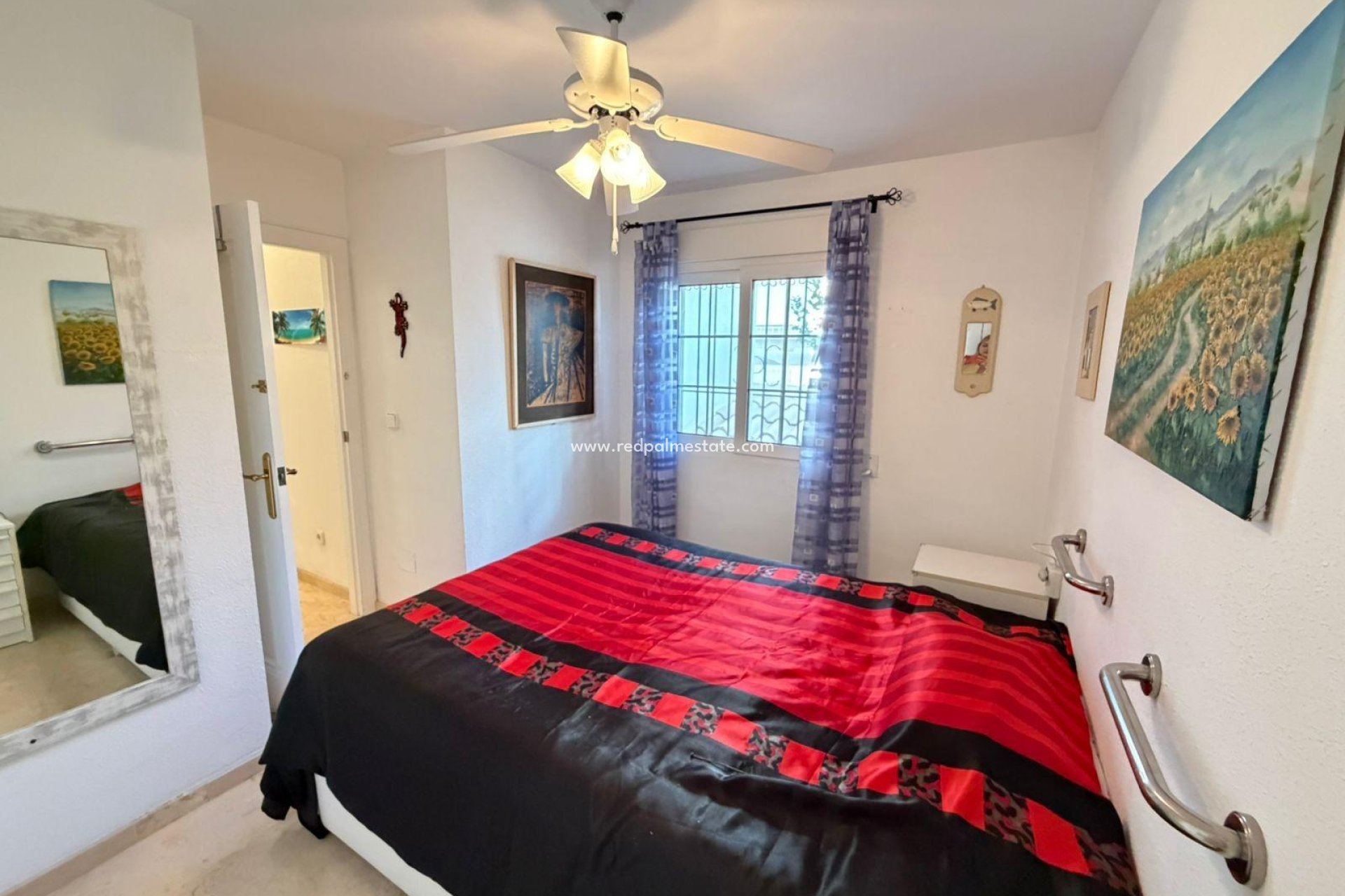 Resale - Town House -
Orihuela Costa - Playa Flamenca