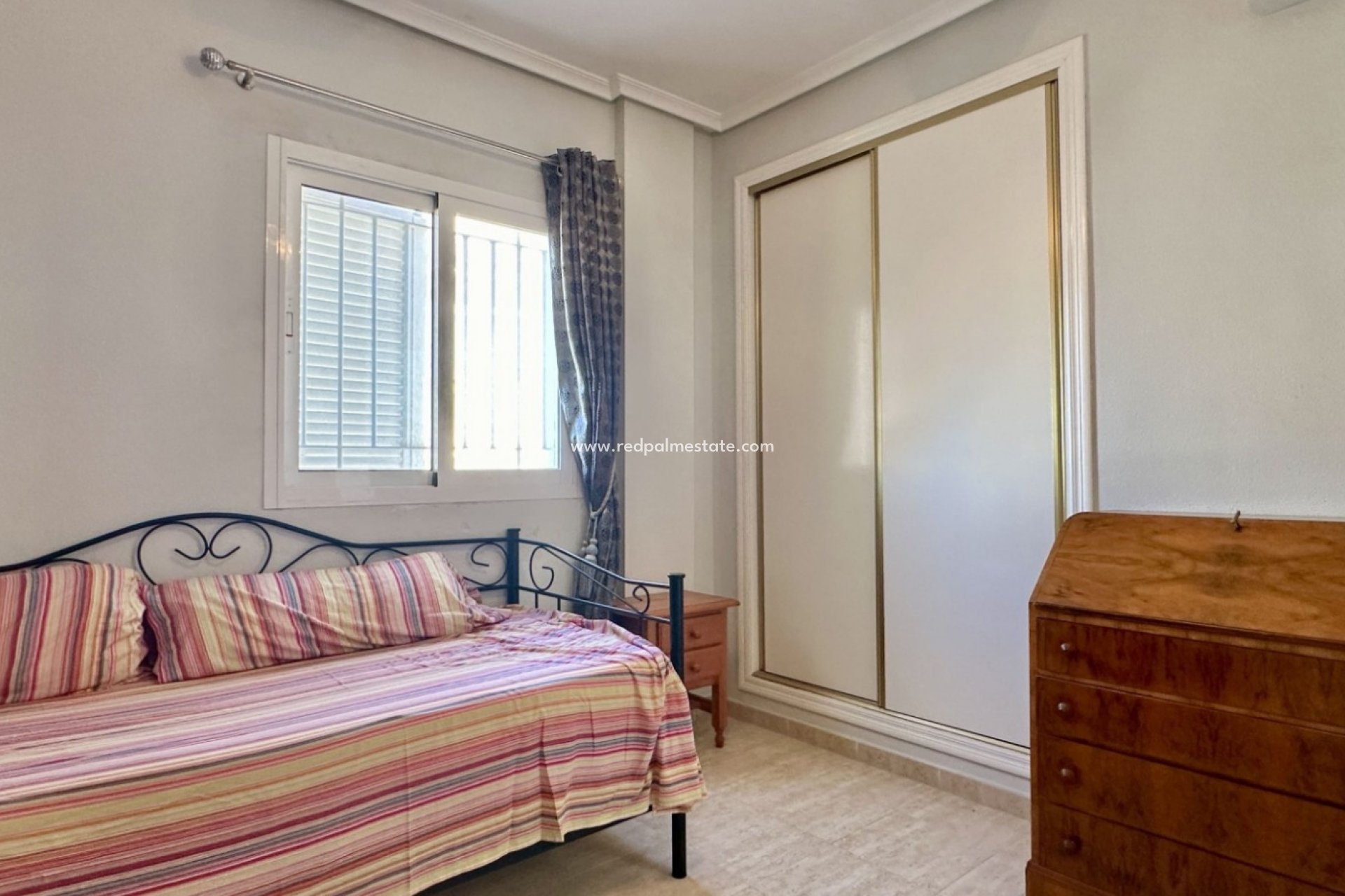 Resale - Town House -
Orihuela Costa - Playa Flamenca