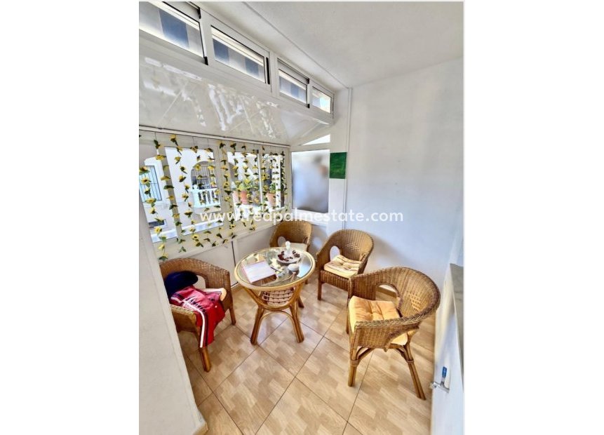 Resale - Town House -
Orihuela Costa - Playa Flamenca