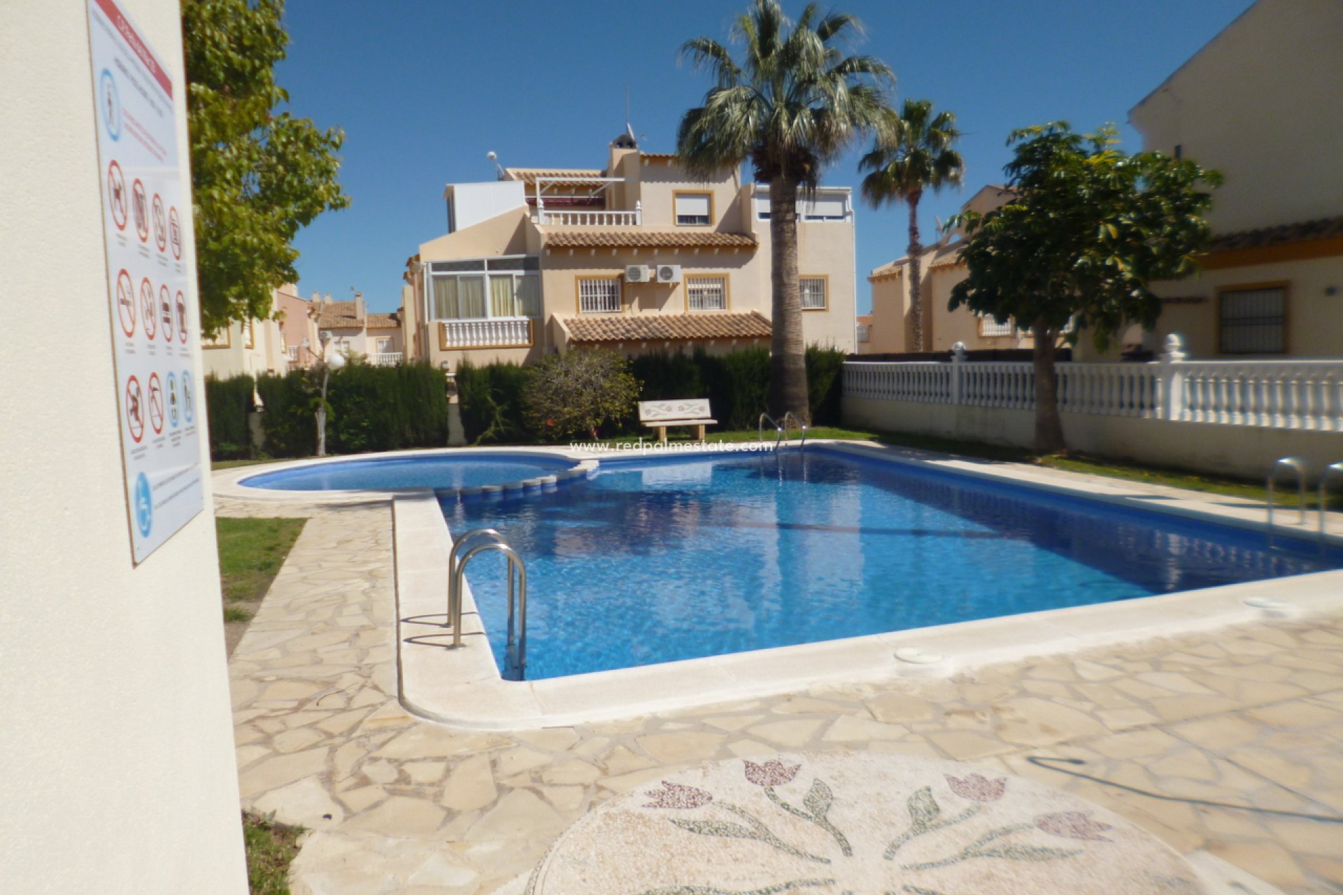 Resale - Town House -
Orihuela Costa - Playa Flamenca